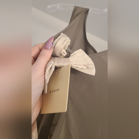 A Revé Dress L - Picture 7 of 10